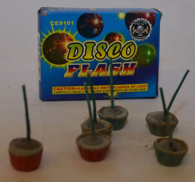 Novelty Fireworks – Disco Flash (1)